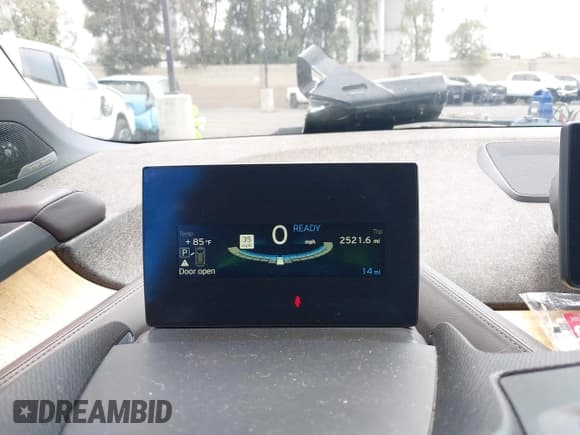 ✅ 2015 BMW i3 • VIN: WBY1Z2C51FV555949 • Лот: 42762156. Опубликован ранее на IAAI с пробегом 42 064 миль. Бесплатный доступ к архиву аукционных продаж из США и подробный отчёт об истории автомобиля на DreamBid. Изображение 14.