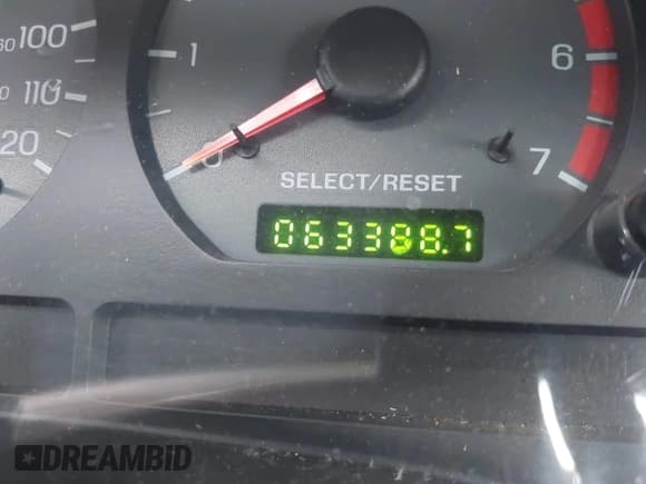 ✅ 2001 Ford Mustang Deluxe • VIN: 1FAFP44451F131472 • Lot: 42119006. Listed on IAAI with 63,388 mi. Free auction sales archive from the USA and detailed vehicle history report at DreamBid. Image 16.