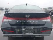 ✅ 2025 Hyundai Elantra SEL Sport • VIN: KMHLM4DG9SU961154 • Lot: 42307437. Listed on IAAI with 1,772 mi. Free auction sales archive from the USA and detailed vehicle history report at DreamBid. Image 16.