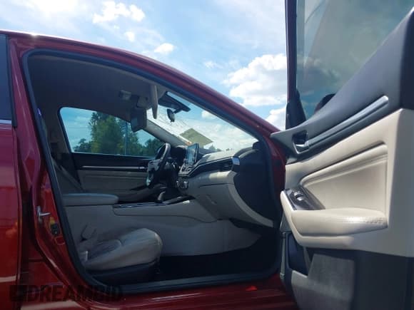 ✅ 2021 Nissan Altima SV • VIN: 1N4BL4DV1MN394748 • Лот: 43338964. Опубликован ранее на IAAI с пробегом 101 323 миль. Бесплатный доступ к архиву аукционных продаж из США и подробный отчёт об истории автомобиля на DreamBid. Изображение 18.