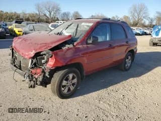 ✅ 2009 Kia Sportage LX • VIN: KNDJF724297611244 • Лот: 92837975. Опубликован ранее на Copart с пробегом Не указан. Бесплатный доступ к архиву аукционных продаж из США и подробный отчёт об истории автомобиля на DreamBid. Изображение 1.