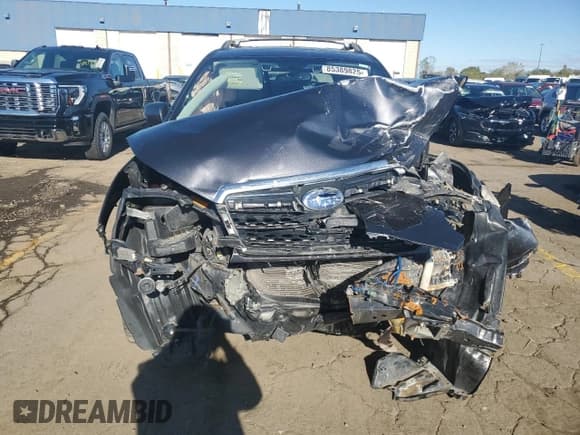 ✅ 2015 Subaru Forester Touring • VIN: JF2SJAWC6FH437610 • Lot: 85389825. Listed on Copart with 117,338 mi. Free auction sales archive from the USA and detailed vehicle history report at DreamBid. Image 5.