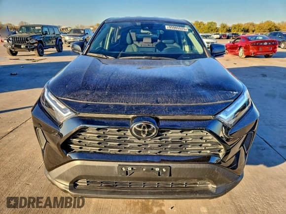 ✅ 2023 Toyota RAV4 LE • VIN: 2T3H1RFV8PW247747 • Лот: 95985525. Опубликован ранее на Copart с пробегом 24 757 миль. Бесплатный доступ к архиву аукционных продаж из США и подробный отчёт об истории автомобиля на DreamBid. Изображение 5.