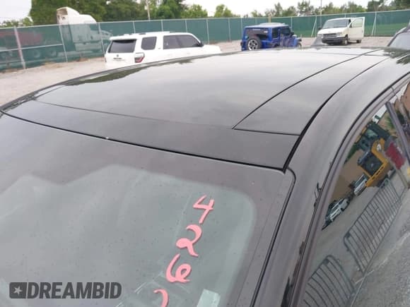 ✅ 2022 Ford Edge ST • VIN: 2FMPK4AP9NBA64874 • Lot: 42627392. Wystawiony na IAAI z przebiegiem 77 436 mil. Bezpłatny archiwum sprzedaży aukcyjnych z USA i szczegółowy raport historii pojazdu na DreamBid. Zdjęcie 17.