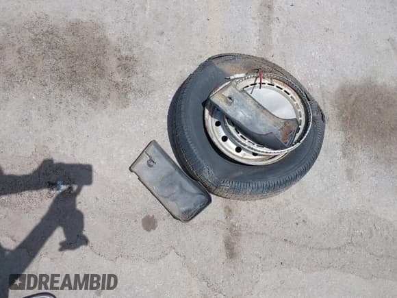 ✅ 1986 Toyota Pickup • VIN: JT4RN55R8G0177256 • Лот: 42560540. Опубликован ранее на IAAI с пробегом 304 700 миль. Бесплатный доступ к архиву аукционных продаж из США и подробный отчёт об истории автомобиля на DreamBid. Изображение 12.