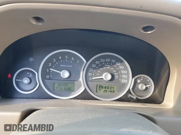 2006 Mercury Mariner Luxury с VIN 4M2CU56176DJ03331, выставлен на аукционе Copart как лот 83557274 с пробегом 291 468 миль миль и Списание • Salvage title. История ставок и продаж доступна на DreamBid. Изображение 9.