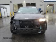 ✅ 2017 Jeep Grand Cherokee Laredo • VIN: 1C4RJEAG5HC877946 • Lot: 90117125. Listed on Copart with 43,826 mi. Free auction sales archive from the USA and detailed vehicle history report at DreamBid. Image 5.