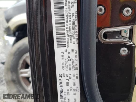 ✅ 2011 Dodge 3500 SLT • VIN: 3D73M3CL0BG536024 • Lot: 58751665. Wystawiony na Copart z przebiegiem Nie podano. Bezpłatny archiwum sprzedaży aukcyjnych z USA i szczegółowy raport historii pojazdu na DreamBid. Zdjęcie 12.