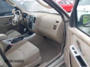 ✅ 2005 Mercury Mariner Convenience • VIN: 4M2YU57Z85DJ28652 • Лот: 41524903. Опубликован ранее на IAAI с пробегом 228 497 миль. Бесплатный доступ к архиву аукционных продаж из США и подробный отчёт об истории автомобиля на DreamBid. Изображение 5.