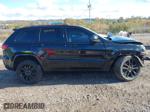 ✅ 2021 Jeep Grand Cherokee Laredo E • VIN: 1C4RJFAG8MC771202 • Lot: 43510119. Listed on IAAI with 52,525 mi. Free auction sales archive from the USA and detailed vehicle history report at DreamBid. Image 14.
