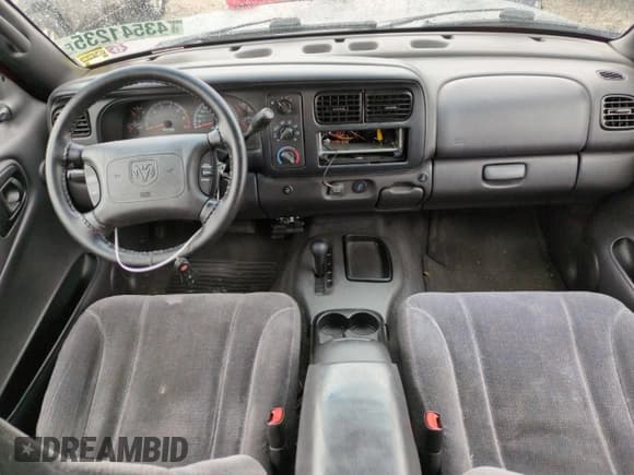 ✅ 2000 Dodge Dakota Sport • VIN: 1B7GG2AN1YS698330 • Lot: 43541235. Wystawiony na Copart z przebiegiem 160 505 mil. Bezpłatny archiwum sprzedaży aukcyjnych z USA i szczegółowy raport historii pojazdu na DreamBid. Zdjęcie 8.