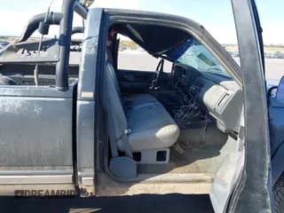 ✅ 1989 Chevrolet Silverado 1500 • VIN: 1GCDK14K5KE232628 • Lot: 43511254. Wystawiony na IAAI z przebiegiem 117 887 mil. Bezpłatny archiwum sprzedaży aukcyjnych z USA i szczegółowy raport historii pojazdu na DreamBid. Zdjęcie 5.