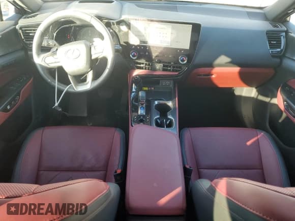 ✅ 2024 Lexus NX 350 Luxury • VIN: 2T2HGCEZ4RC057422 • Lot: 84476615. Wystawiony na Copart z przebiegiem 11 440 mil. Bezpłatny archiwum sprzedaży aukcyjnych z USA i szczegółowy raport historii pojazdu na DreamBid. Zdjęcie 8.