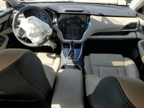 ✅ 2020 Subaru Legacy Limited • VIN: 4S3BWAN66L3004809 • Лот: 81032065. Опубликован ранее на Copart с пробегом 24 418 миль. Бесплатный доступ к архиву аукционных продаж из США и подробный отчёт об истории автомобиля на DreamBid. Изображение 8.