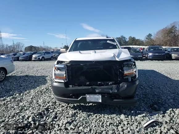 2016 Chevrolet Silverado 1500 LS z VIN 1GCNKNEH3GZ356136, wystawiony jako Copart lot #42040095 z przebiegiem Nie podano mil oraz Szkoda całkowita • Salvage title. Historia ofert i sprzedaży dostępna na DreamBid. Obrazek 11.