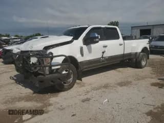 ✅ 2021 Ford F-350 XL • VIN: 1FT8W3DT1MED18581 • Lot: 63862105. Listed on Copart with 145,308 mi. Free auction sales archive from the USA and detailed vehicle history report at DreamBid. Image 1.