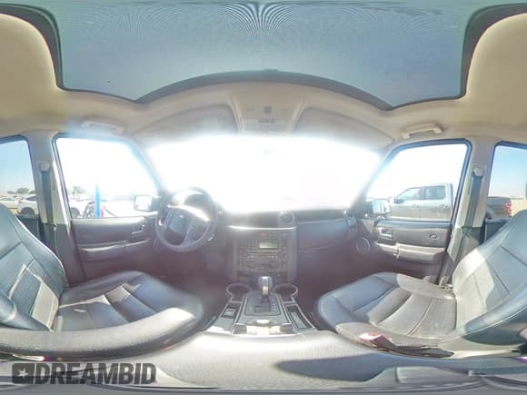 ✅ 2006 Land Rover LR3 SE • VIN: SALAE25476A402431 • Lot: 71645445. Wystawiony na Copart z przebiegiem 162 198 mil. Bezpłatny archiwum sprzedaży aukcyjnych z USA i szczegółowy raport historii pojazdu na DreamBid. Zdjęcie 15.