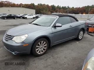 ✅ 2010 Chrysler Sebring Touring • VIN: 1C3BC5ED4AN164451 • Лот: 90522925. Опубликован ранее на Copart с пробегом 155 742 миль. Бесплатный доступ к архиву аукционных продаж из США и подробный отчёт об истории автомобиля на DreamBid. Изображение 1.