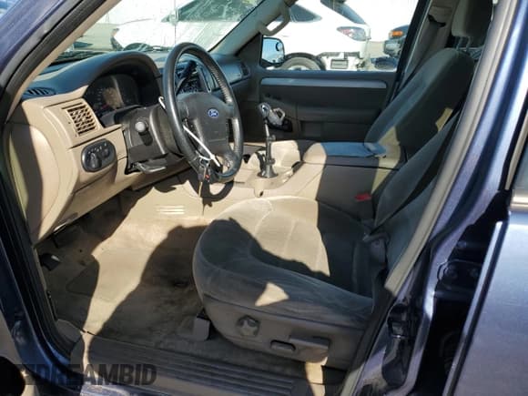 ✅ 2003 Ford Explorer XLT • VIN: 1FMZU63K13ZB32658 • Lot: 93335135. Wystawiony na Copart z przebiegiem 147 069 mil. Bezpłatny archiwum sprzedaży aukcyjnych z USA i szczegółowy raport historii pojazdu na DreamBid. Zdjęcie 7.