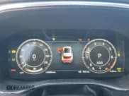 ✅ 2024 Jaguar F-Pace R-Dynamic S • VIN: SADCT2FU0RA726107 • Lot: 51756455. Wystawiony na Copart z przebiegiem 40 888 mil. Bezpłatny archiwum sprzedaży aukcyjnych z USA i szczegółowy raport historii pojazdu na DreamBid. Zdjęcie 9.