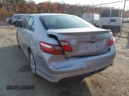 ✅ 2007 Toyota Camry LE • VIN: 4T1BE46K77U527946 • Lot: 43636757. Wystawiony na IAAI z przebiegiem 133 445 mil. Bezpłatny archiwum sprzedaży aukcyjnych z USA i szczegółowy raport historii pojazdu na DreamBid. Zdjęcie 6.
