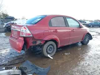 2011 Chevrolet Aveo 1LT z VIN KL1TD5DE5BB134392, wystawiony jako IAAI lot #41352555 z przebiegiem 153 160 mil mil oraz . Historia ofert i sprzedaży dostępna na DreamBid. Obrazek 4.