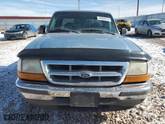 ✅ 1998 Ford Ranger XLT • VIN: 1FTYR10X8WPB09124 • Lot: 45056575. Wystawiony na Copart z przebiegiem 266 105 mil. Bezpłatny archiwum sprzedaży aukcyjnych z USA i szczegółowy raport historii pojazdu na DreamBid. Zdjęcie 5.