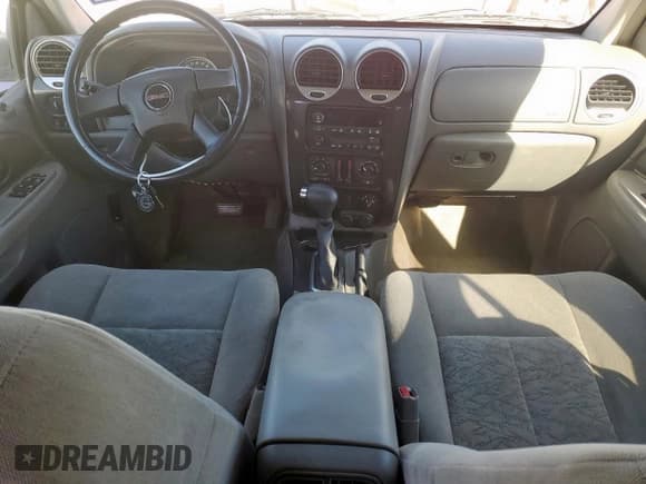 ✅ 2005 GMC Envoy SLE • VIN: 1GKDT13S552236932 • Лот: 91718815. Опубликован ранее на Copart с пробегом 195 941 миль. Бесплатный доступ к архиву аукционных продаж из США и подробный отчёт об истории автомобиля на DreamBid. Изображение 8.