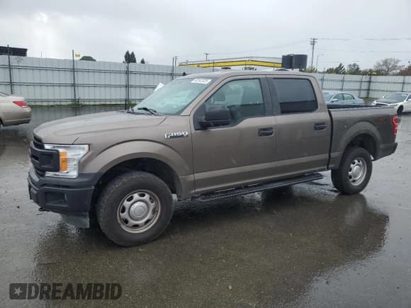 ✅ 2020 Ford F-150 XL • VIN: 1FTEW1E55LKE13877 • Лот: 93242325. Опубликован ранее на Copart с пробегом 93 146 миль. Бесплатный доступ к архиву аукционных продаж из США и подробный отчёт об истории автомобиля на DreamBid. Изображение 1.