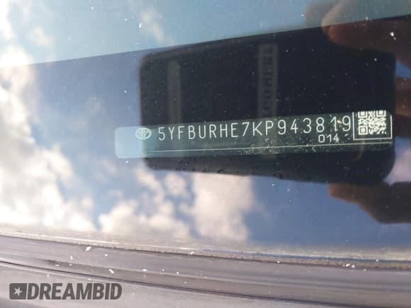 ✅ 2019 Toyota Corolla LE • VIN: 5YFBURHE7KP943819 • Lot: 43467204. Wystawiony na IAAI z przebiegiem 40 688 mil. Bezpłatny archiwum sprzedaży aukcyjnych z USA i szczegółowy raport historii pojazdu na DreamBid. Zdjęcie 9.