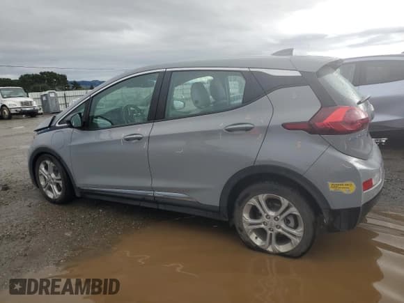 ✅ 2020 Chevrolet Bolt EV LT • VIN: 1G1FY6S03L4131528 • Lot: 44436975. Wystawiony na Copart z przebiegiem 56 425 mil. Bezpłatny archiwum sprzedaży aukcyjnych z USA i szczegółowy raport historii pojazdu na DreamBid. Zdjęcie 2.