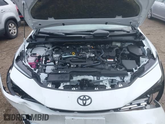 ✅ 2025 Toyota Prius LE • VIN: JTDADABU3S3026317 • Lot: 42463263. Wystawiony na IAAI z przebiegiem 629 mil. Bezpłatny archiwum sprzedaży aukcyjnych z USA i szczegółowy raport historii pojazdu na DreamBid. Zdjęcie 10.