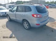 ✅ 2010 Hyundai Santa Fe GLS • VIN: 5NMSG3AB8AH387615 • Лот: 43344282. Опубликован ранее на IAAI с пробегом 231 164 миль. Бесплатный доступ к архиву аукционных продаж из США и подробный отчёт об истории автомобиля на DreamBid. Изображение 3.