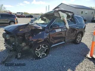 2023 Hyundai Palisade SEL z VIN KM8R4DGE5PU588254, wystawiony jako Copart lot #82322025 z przebiegiem Nie podano mil oraz Szkoda całkowita • Salvage title. Historia ofert i sprzedaży dostępna na DreamBid. Obrazek 1.