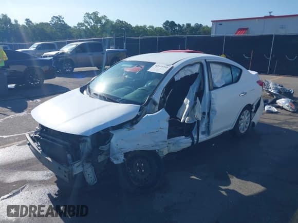 ✅ 2016 Nissan Versa S Plus • VIN: 3N1CN7APXGL872737 • Лот: 42524551. Опубликован ранее на IAAI с пробегом 28 902 миль. Бесплатный доступ к архиву аукционных продаж из США и подробный отчёт об истории автомобиля на DreamBid. Изображение 2.