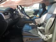 ✅ 2015 Chevrolet Suburban LT • VIN: 1GNSKJKCXFR517253 • Lot: 78864494. Wystawiony na Copart z przebiegiem 125 291 mil. Bezpłatny archiwum sprzedaży aukcyjnych z USA i szczegółowy raport historii pojazdu na DreamBid. Zdjęcie 7.