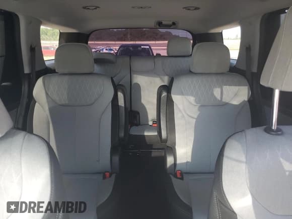 ✅ 2021 Hyundai Palisade SEL • VIN: KM8R34HEXMU193483 • Лот: 66360134. Опубликован ранее на Copart с пробегом 101 719 миль. Бесплатный доступ к архиву аукционных продаж из США и подробный отчёт об истории автомобиля на DreamBid. Изображение 10.