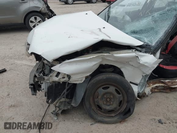 ✅ 1997 Geo Prizm LSi • VIN: 1Y1SK5266VZ417087 • Лот: 42009913. Опубликован ранее на IAAI с пробегом 198 041 миль. Бесплатный доступ к архиву аукционных продаж из США и подробный отчёт об истории автомобиля на DreamBid. Изображение 12.