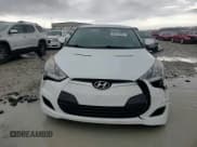 ✅ 2013 Hyundai Veloster w/Black Int • VIN: KMHTC6AD6DU103541 • Lot: 84278484. Wystawiony na Copart z przebiegiem 65 259 mil. Bezpłatny archiwum sprzedaży aukcyjnych z USA i szczegółowy raport historii pojazdu na DreamBid. Zdjęcie 13.