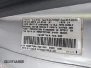 ✅ 2001 Saab 9-3 SE • VIN: YS3DF75K017001685 • Lot: 43639870. Wystawiony na IAAI z przebiegiem 118 124 mil. Bezpłatny archiwum sprzedaży aukcyjnych z USA i szczegółowy raport historii pojazdu na DreamBid. Zdjęcie 9.