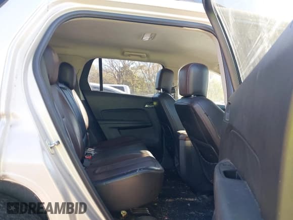 ✅ 2012 GMC Terrain SLT-1 • VIN: 2GKFLUE51C6114683 • Lot: 43610837. Wystawiony na IAAI z przebiegiem 129 443 mil. Bezpłatny archiwum sprzedaży aukcyjnych z USA i szczegółowy raport historii pojazdu na DreamBid. Zdjęcie 8.