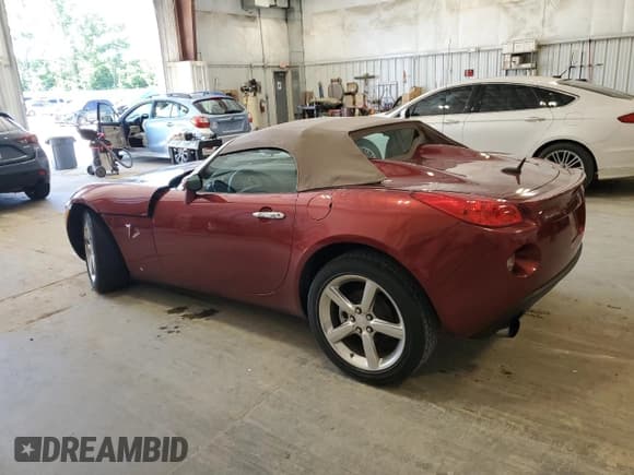 ✅ 2009 Pontiac Solstice GXP • VIN: 1G2MT35X39Y105764 • Lot: 60600505. Listed on Copart with 29,382 mi. Free auction sales archive from the USA and detailed vehicle history report at DreamBid. Image 2.