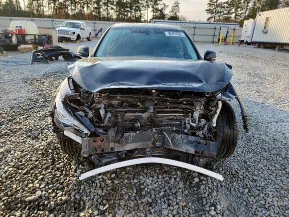 ✅ 2021 Infiniti Q50 Luxe • VIN: JN1EV7BR0MM750494 • Lot: 92761285. Wystawiony na Copart z przebiegiem 43 110 mil. Bezpłatny archiwum sprzedaży aukcyjnych z USA i szczegółowy raport historii pojazdu na DreamBid. Zdjęcie 5.