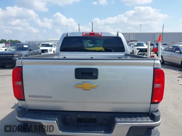 ✅ 2017 Chevrolet Colorado 2WD WT • VIN: 1GCGSBEAXH1140780 • Lot: 42335328. Listed on IAAI with 132,481 mi. Free auction sales archive from the USA and detailed vehicle history report at DreamBid. Image 16.