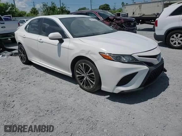 ✅ 2020 Toyota Camry SE • VIN: 4T1G11AK7LU371859 • Лот: 66913605. Опубликован ранее на Copart с пробегом 63 832 миль. Бесплатный доступ к архиву аукционных продаж из США и подробный отчёт об истории автомобиля на DreamBid. Изображение 14.