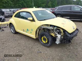 ✅ 2012 Volkswagen Beetle 2.5L • VIN: 3VWJX7AT8CM636360 • Lot: 42098022. Listed on IAAI with 161,174 mi. Free auction sales archive from the USA and detailed vehicle history report at DreamBid. Image 1.