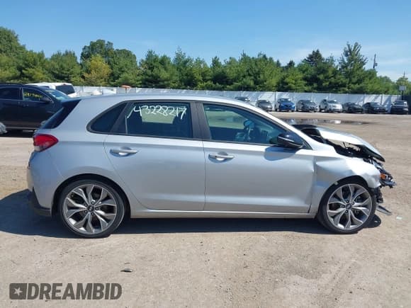 ✅ 2020 Hyundai Elantra N Line • VIN: KMHH55LC4LU143744 • Lot: 43228217. Listed on IAAI with 28,112 mi. Free auction sales archive from the USA and detailed vehicle history report at DreamBid. Image 14.