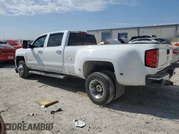 2016 Chevrolet Silverado 3500HD LTZ z VIN 1GC4K0C82GF163639, wystawiony jako Copart lot #76571244 z przebiegiem 199 356 mil mil oraz Szkoda całkowita • Salvage title. Historia ofert i sprzedaży dostępna na DreamBid. Obrazek 2.