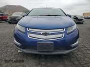 ✅ 2013 Chevrolet Volt • VIN: 1G1RE6E44DU143273 • Lot: 76615874. Wystawiony na Copart z przebiegiem 172 184 mil. Bezpłatny archiwum sprzedaży aukcyjnych z USA i szczegółowy raport historii pojazdu na DreamBid. Zdjęcie 5.