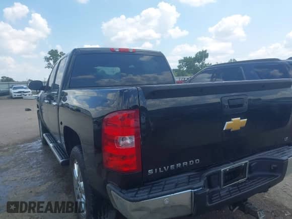 2013 Chevrolet Silverado 1500 LT с VIN 3GCPCSE0XDG357505, выставлен на аукционе IAAI как лот 43023130 с пробегом 109 112 миль миль и . История ставок и продаж доступна на DreamBid. Изображение 3.